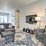 Trendy Denver Townhome - Walk To Mile High Stadium