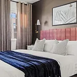 Modern Comfort - King Beds - Walk To Sloans Lake