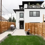 Modern Chic - Spacious Duplex - Highlands