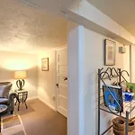 Quaint Denver Apartment Less Than 1 Mi To Downtown
