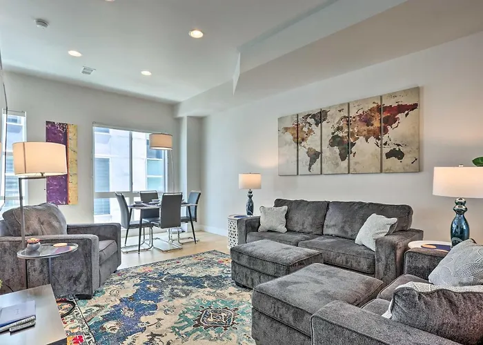 Trendy Denver Townhome - Walk To Mile High Stadium
