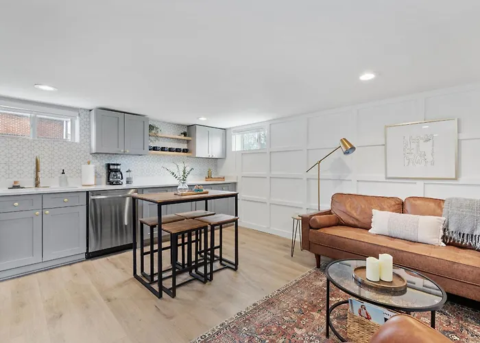 2Bdrm Apartment Close To Denver\'S Best Attractions & 20 Mins To Airport!