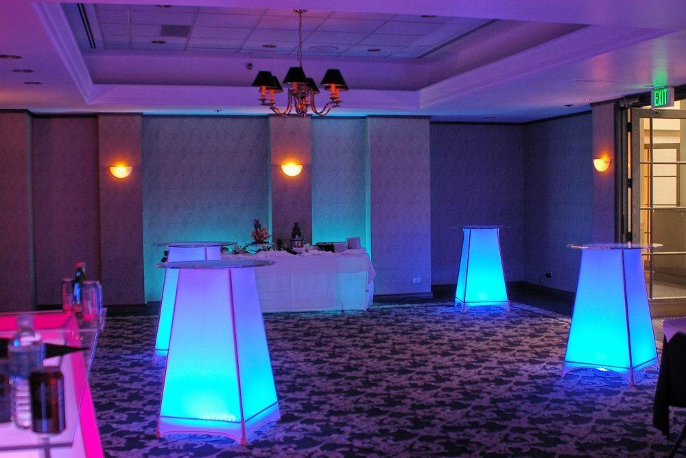 East By Ihg Hotel Denver