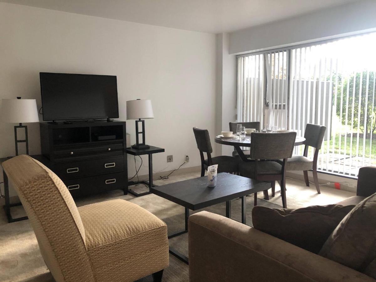 Cheesman Park 30 Day Stays Apartment Denver