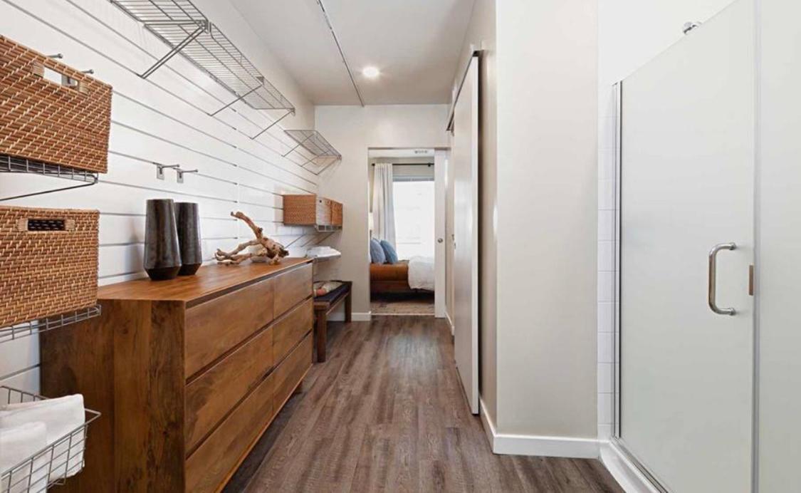 Apartment Five Points District 30 Day Stays
