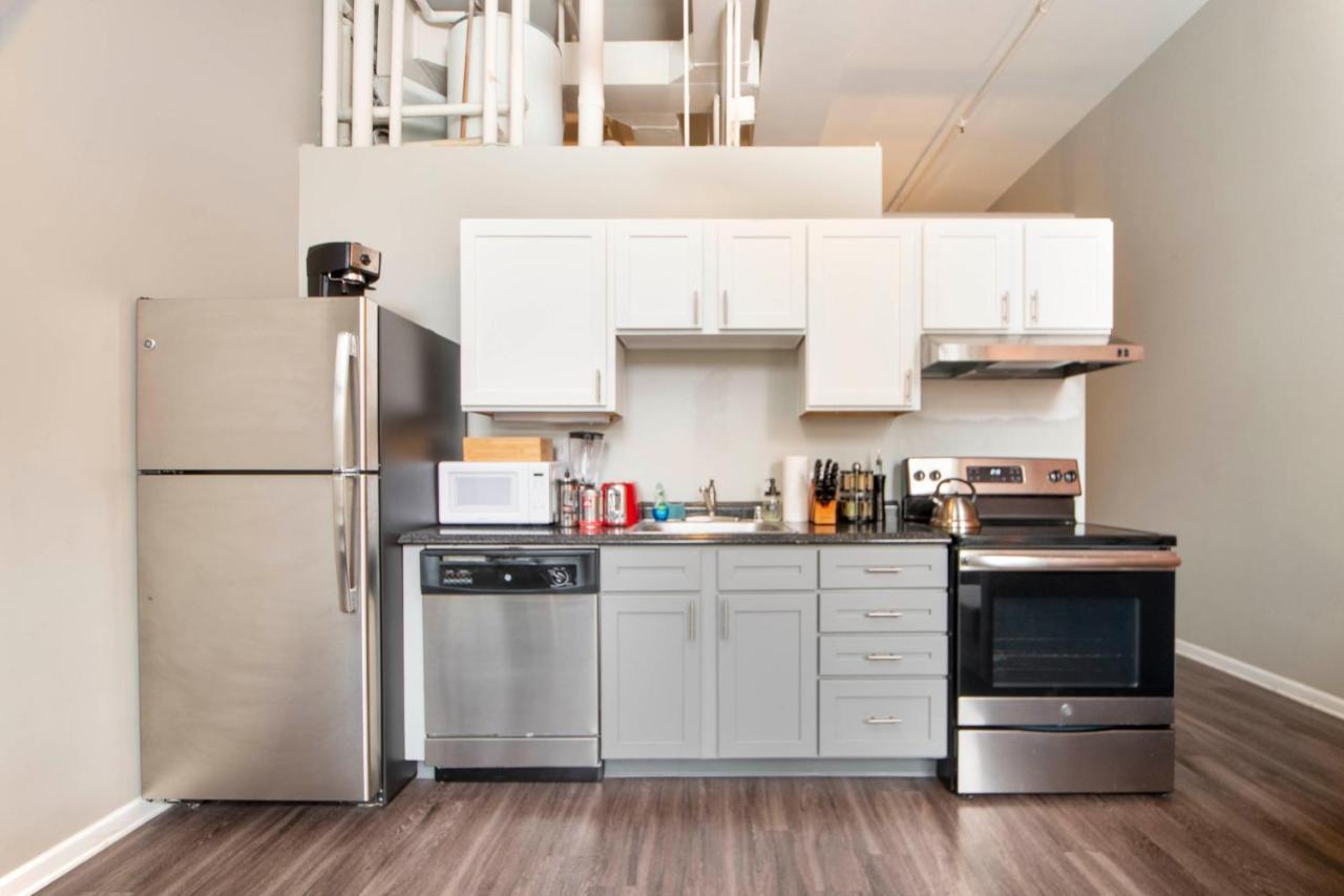 Renu - Relax, Revive, Renew Hotel Denver
