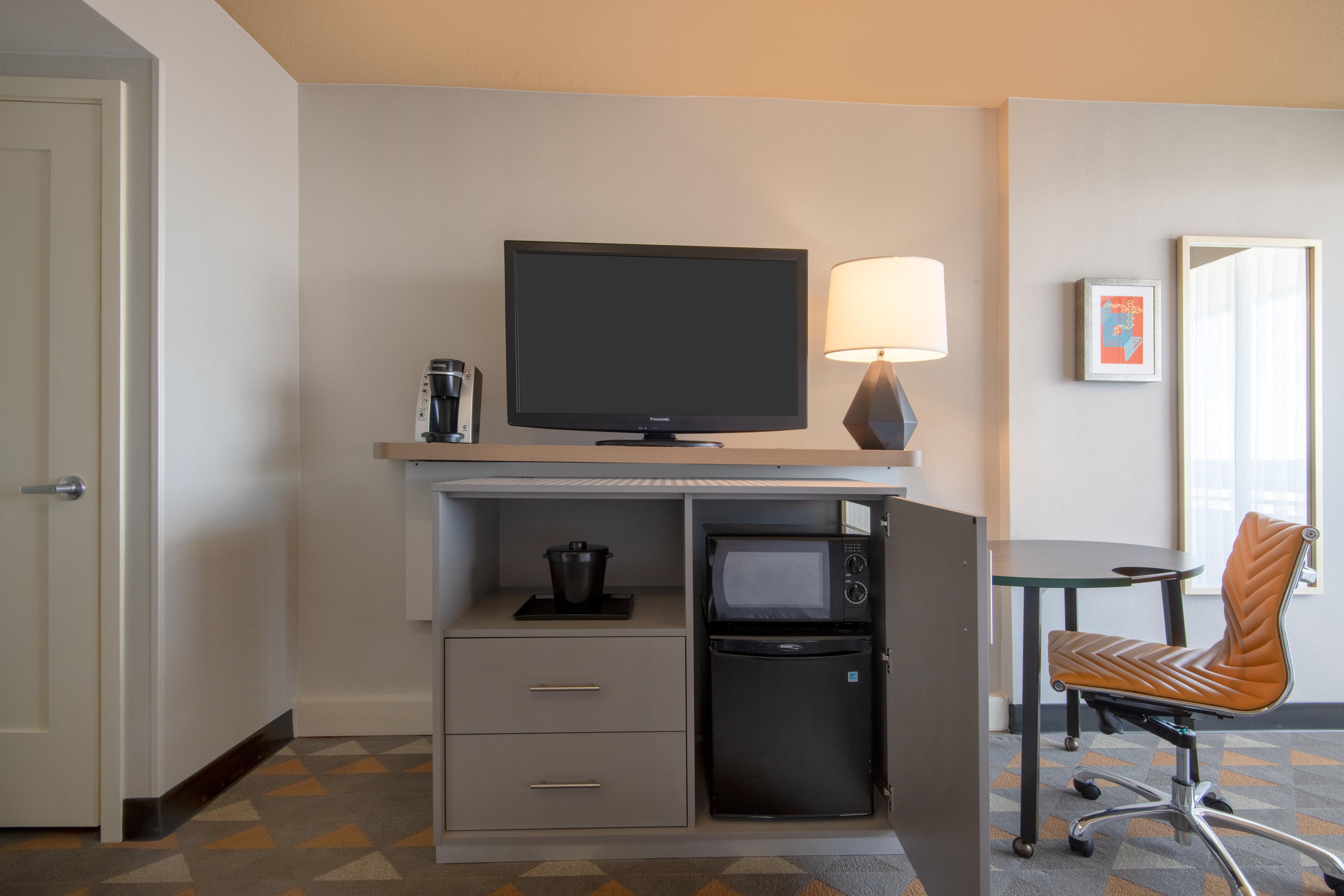 Hotel East By Ihg Denver