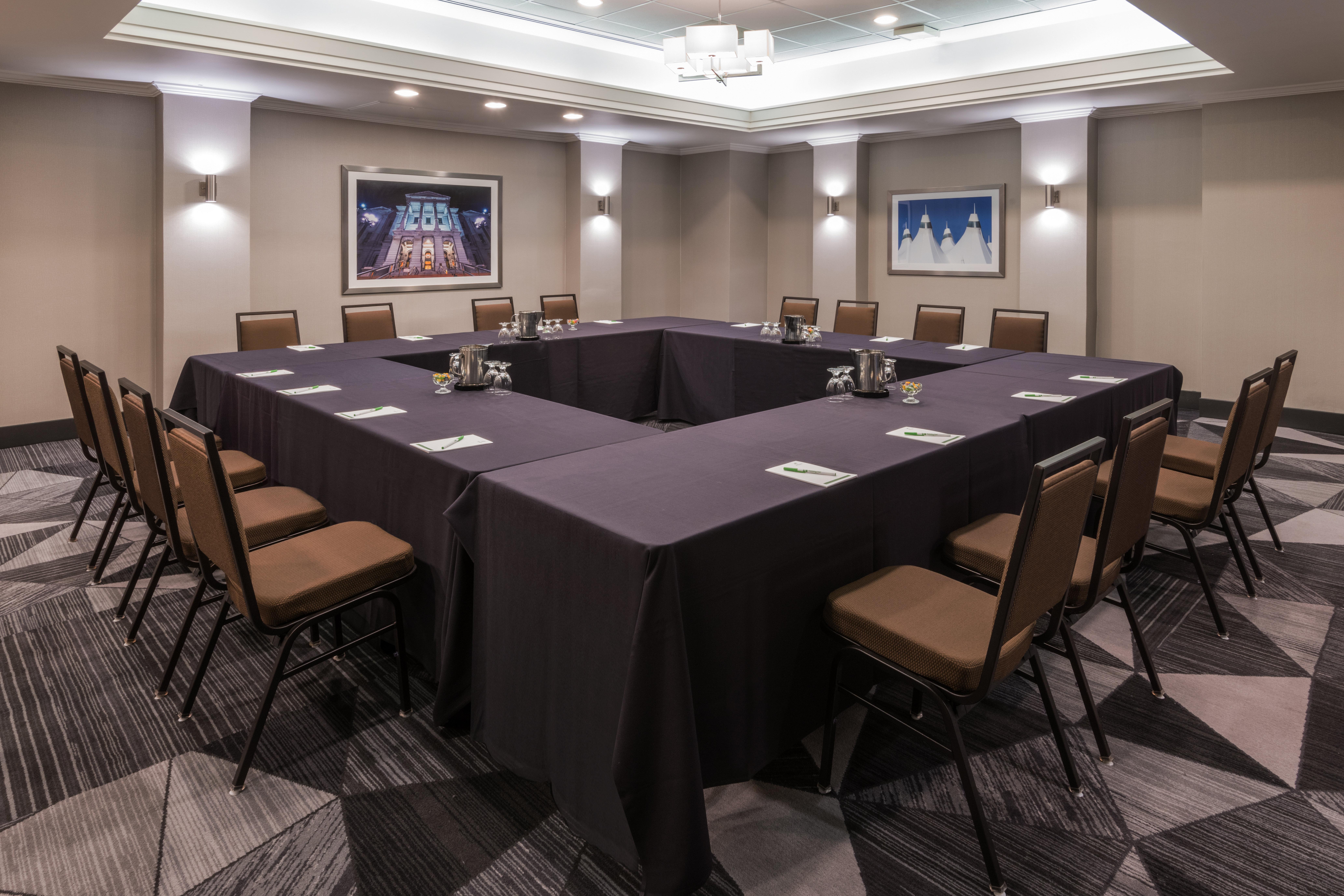 East By Ihg Hotel Denver