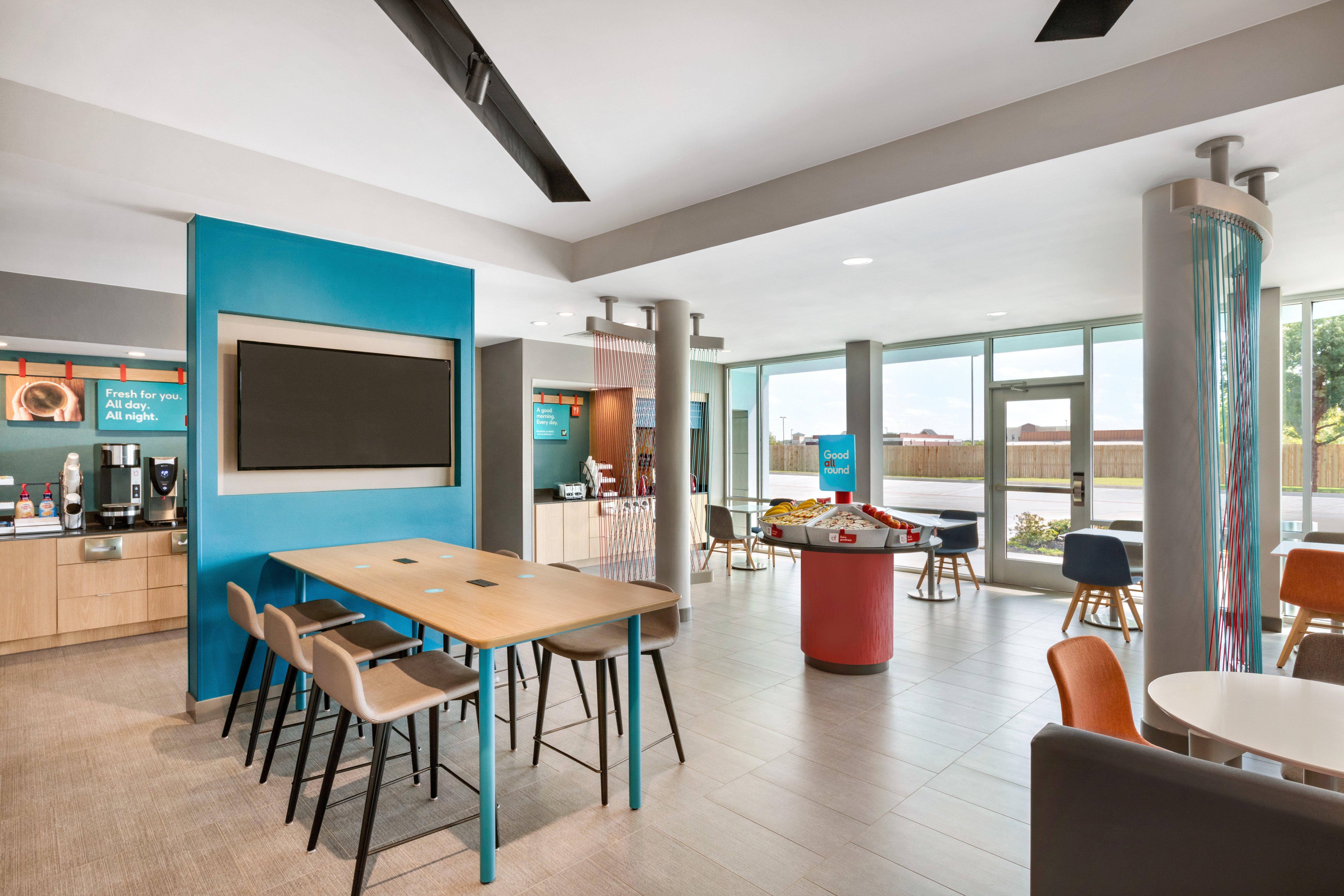 Hotel Avid - Airport Area By Ihg 3*