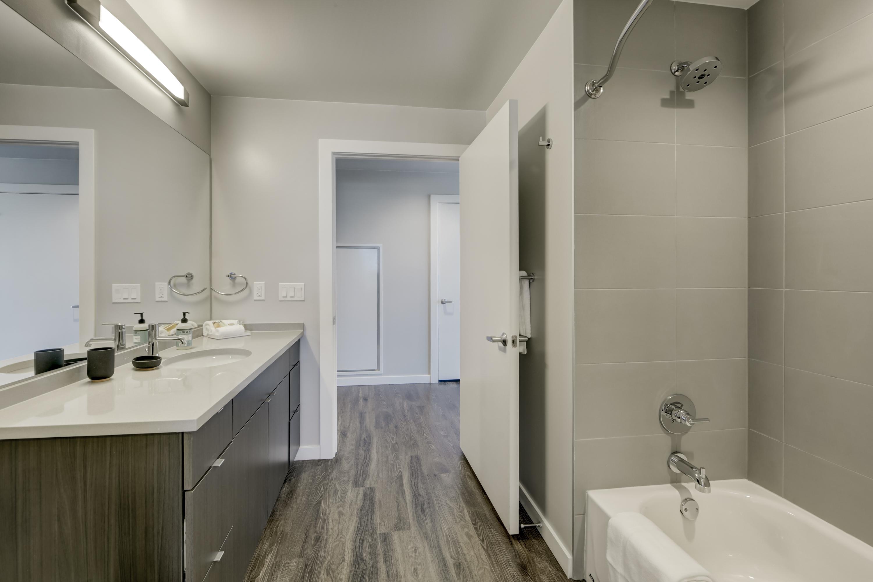Mint House - Downtown Union Station Aparthotel