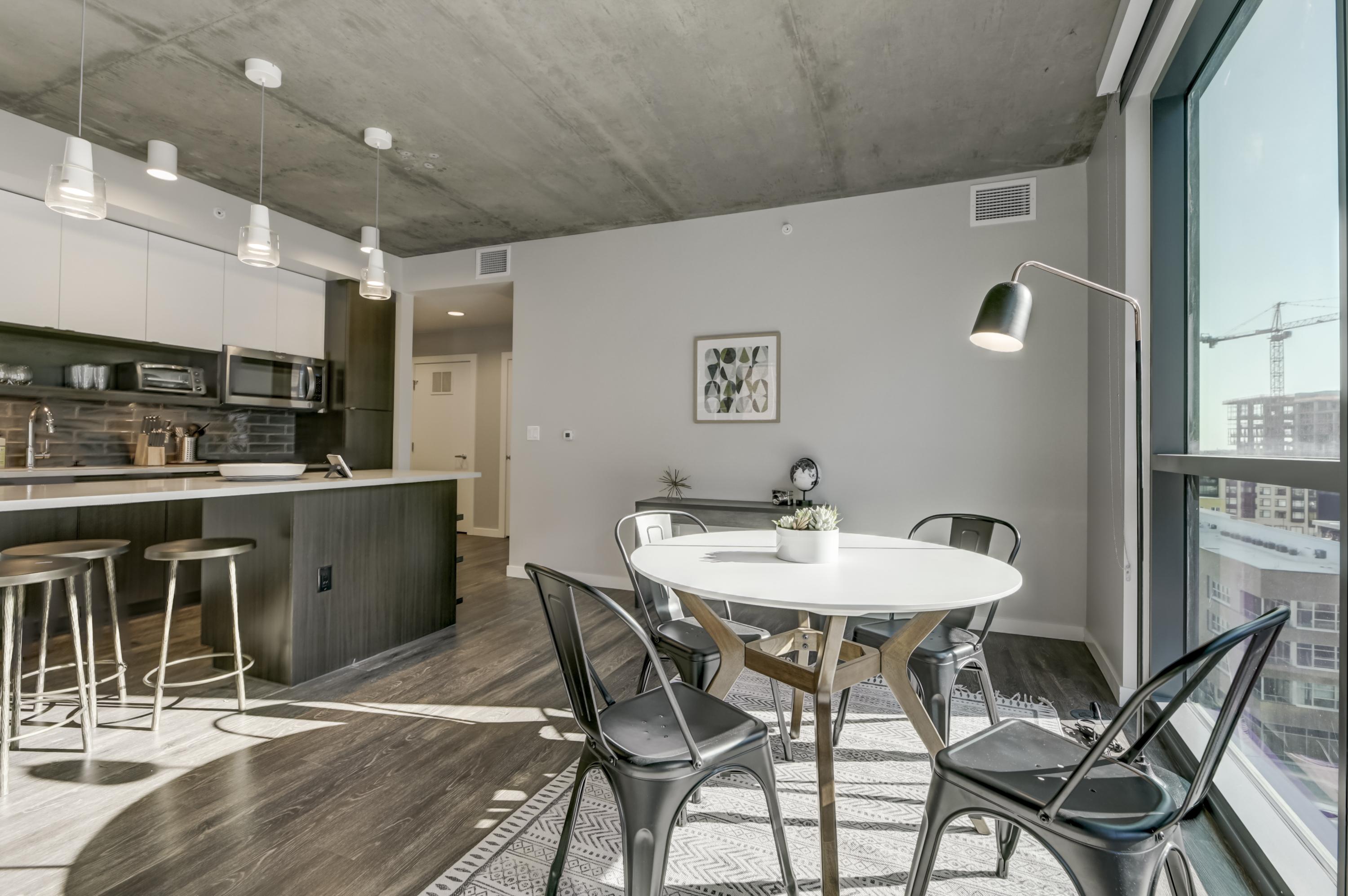 Aparthotel Mint House - Downtown Union Station 4*