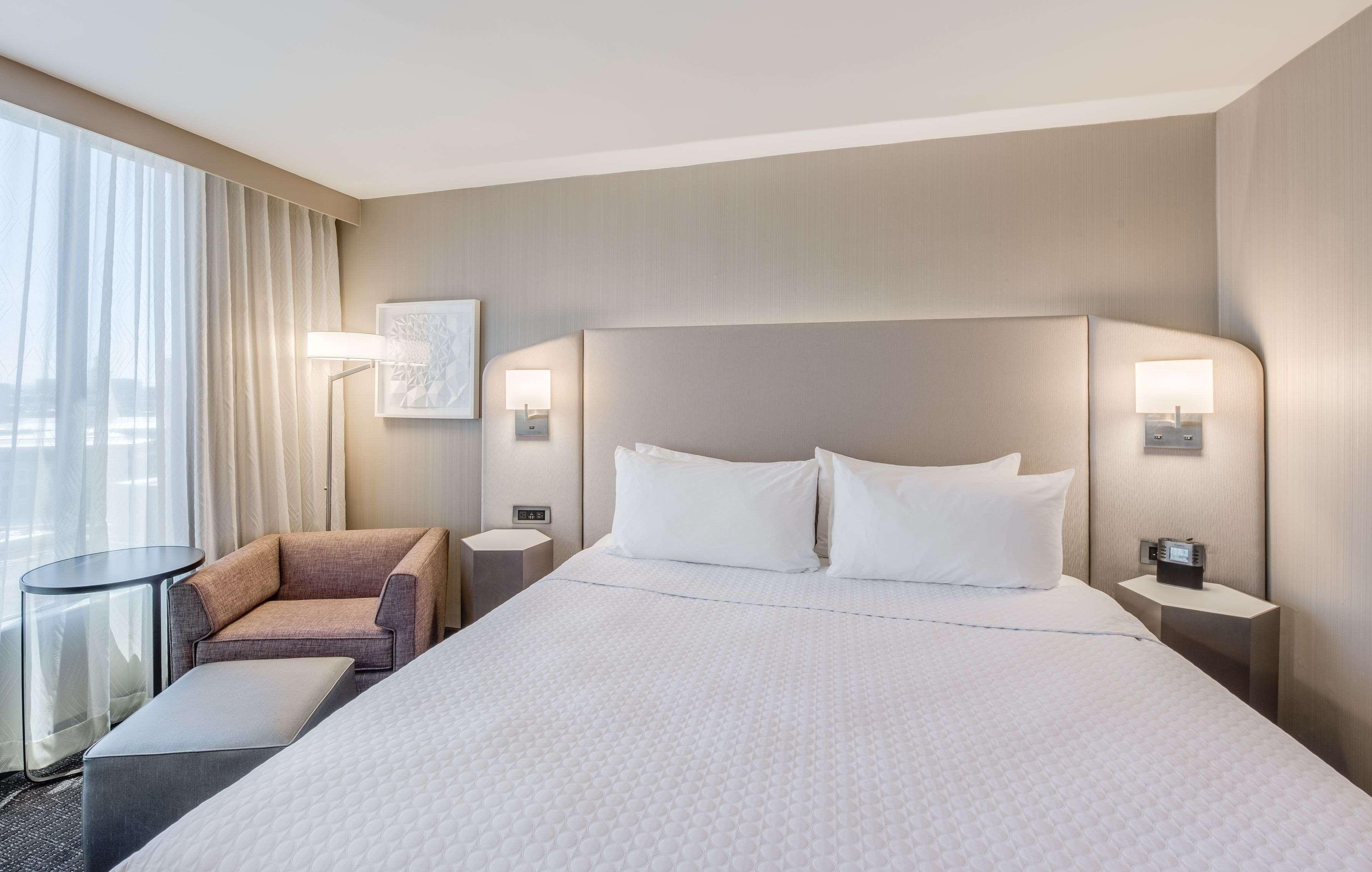 Sonesta Downtown Hotel 4*