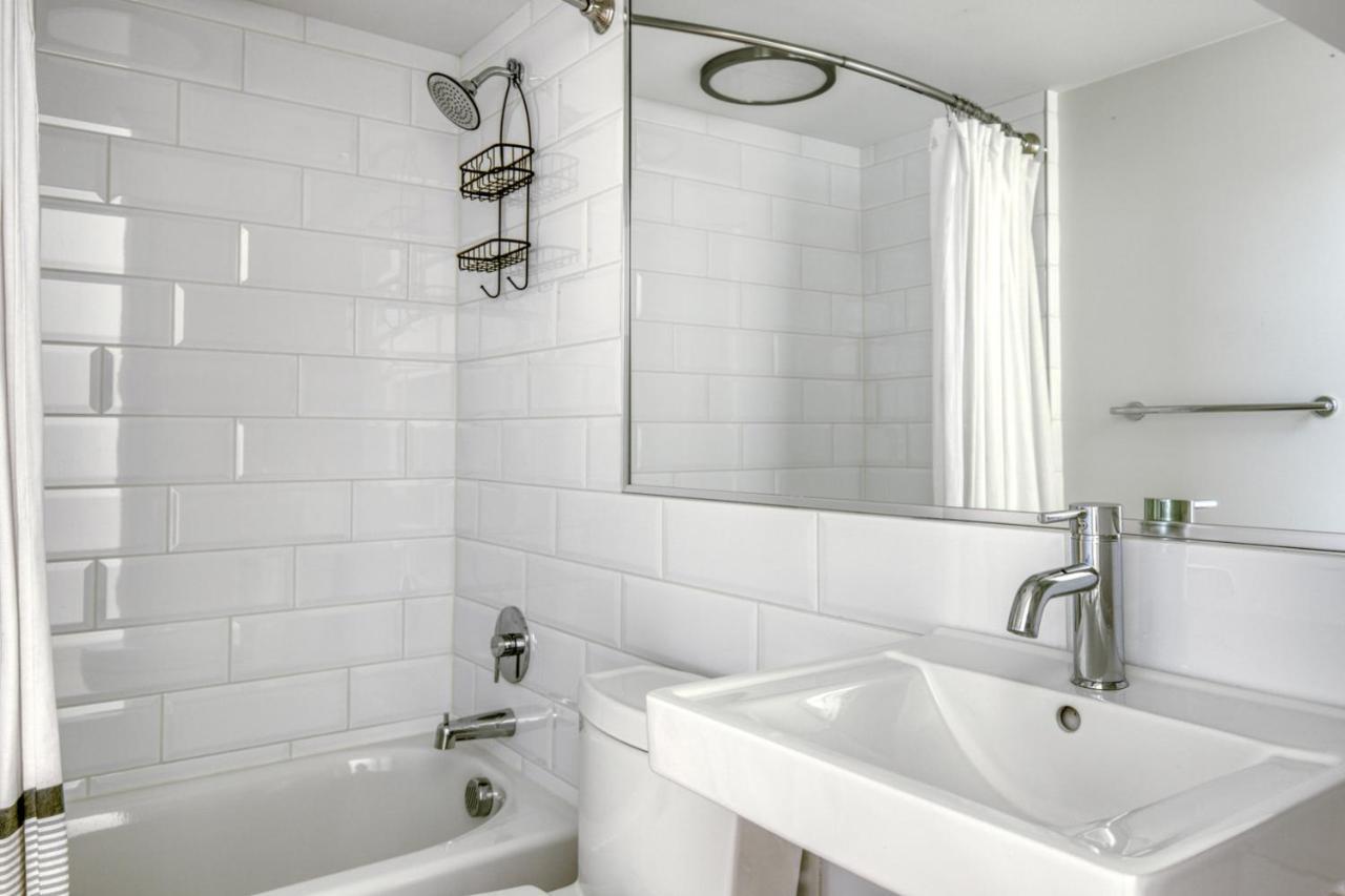 Apartment Cherry Creek W Wd Lounge Nr 2nd Ave Den-291 *