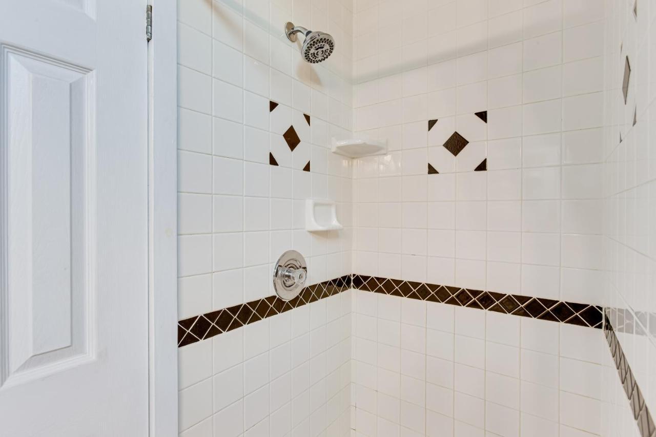 With Fireplace - Near Golf And Restaurants Denver