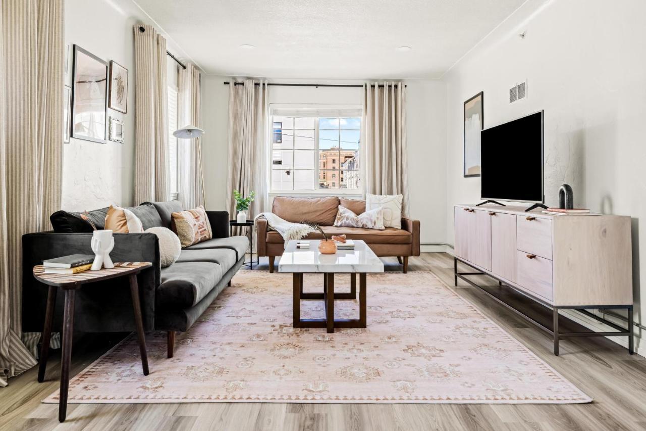 Apartment Modern Comfort - King Beds - Walk To Sloans *