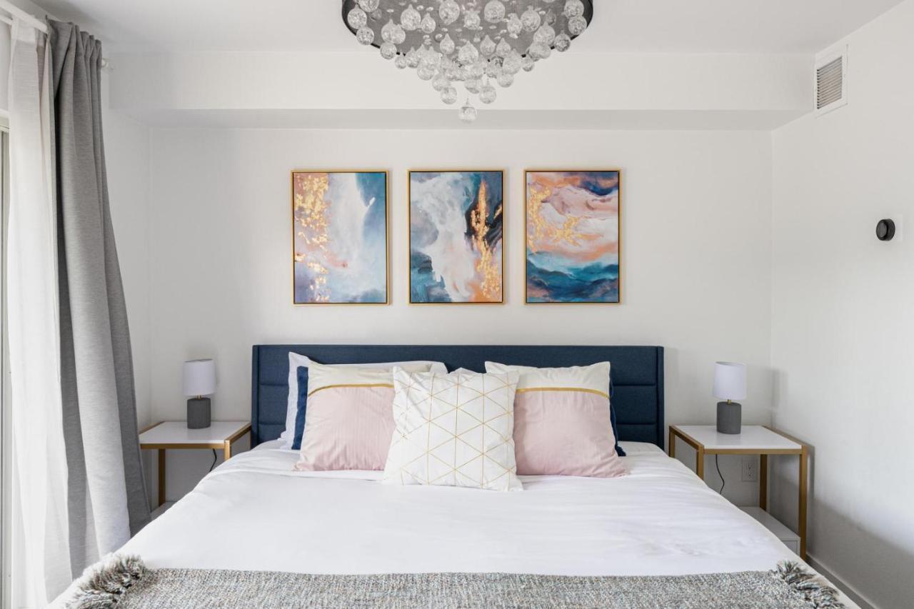 Modern Chic - Spacious Duplex - Highlands Holiday home