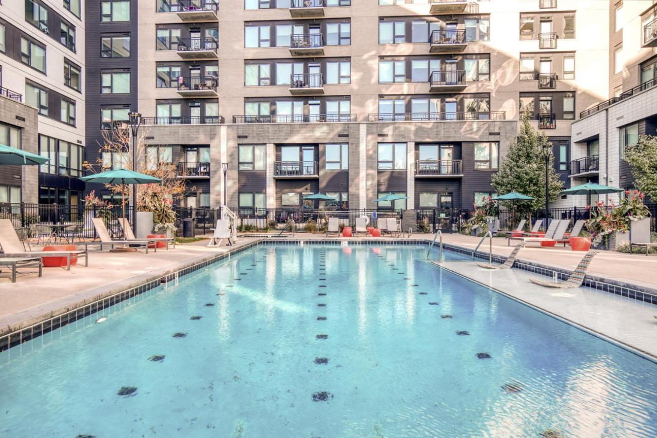 Congress Park 1br W Gym Pool Nr Shops Dining Den-134 *