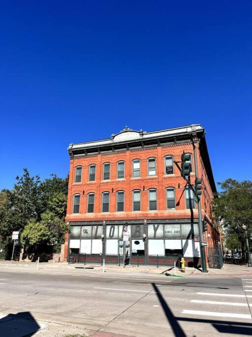 Affordable & Chic Rino/lodo/dtown Loft- Walkable Denver