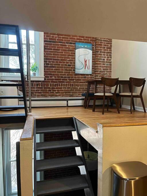 Affordable & Chic Rino/lodo/dtown Loft- Walkable Apartment *