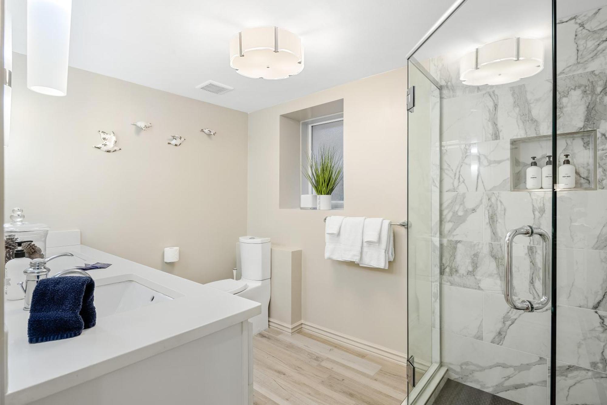 Garden - Decor Upgrades - Capitol Hill Villa *