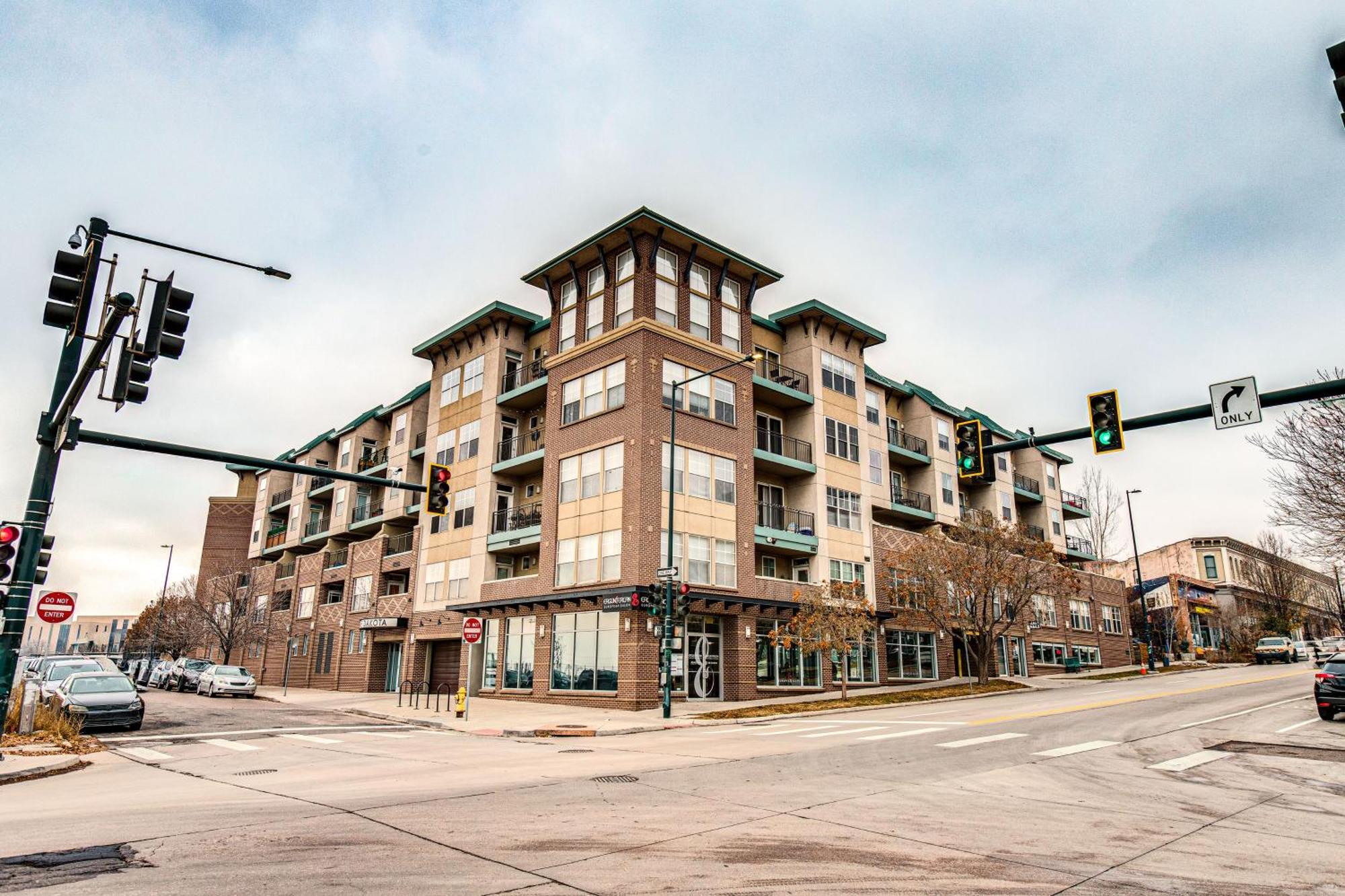 Lohi With Balcony 1 Mi To Downtown Denver!