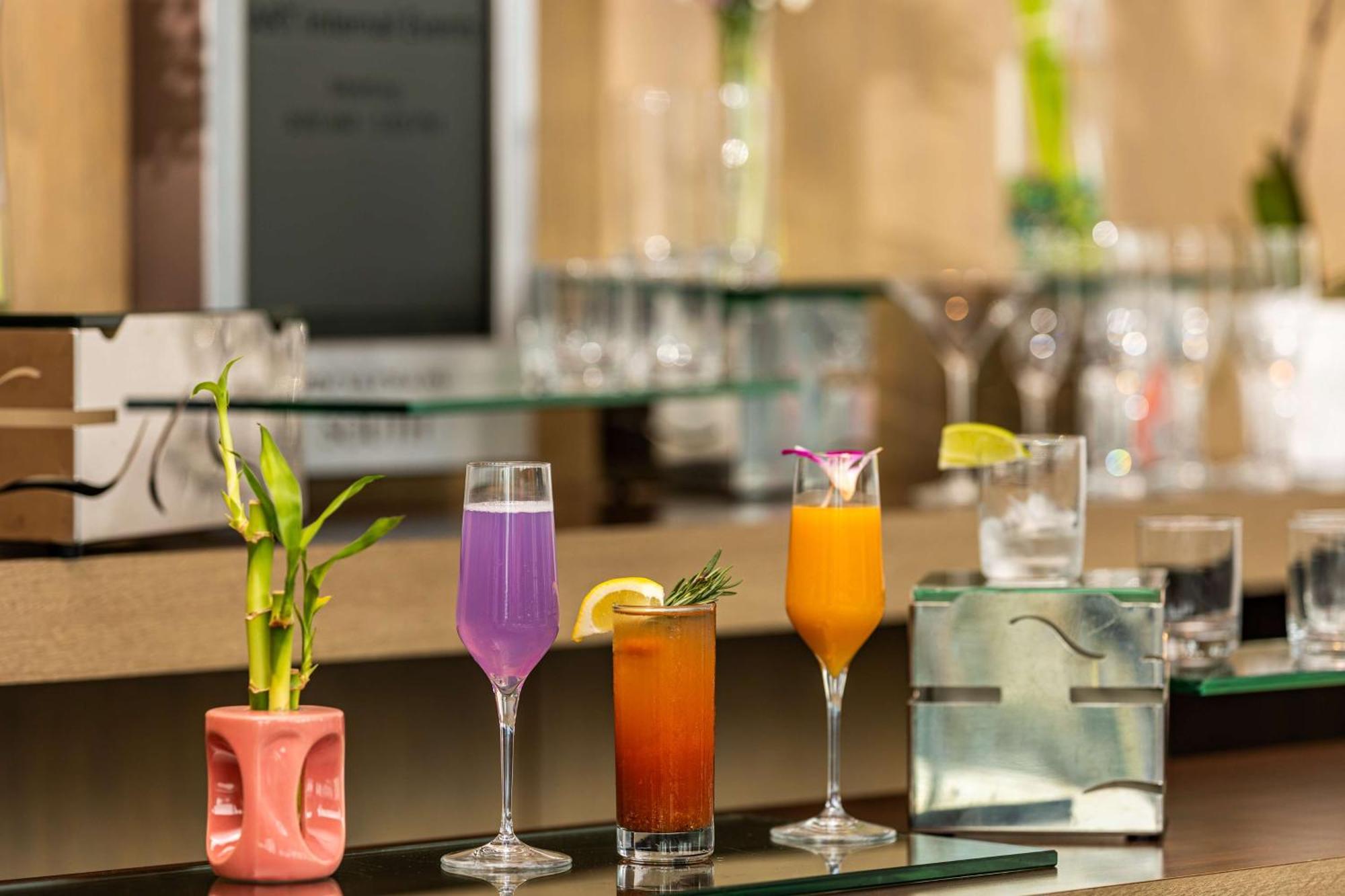Hotel The Art Denver, Curio Collection By Hilton