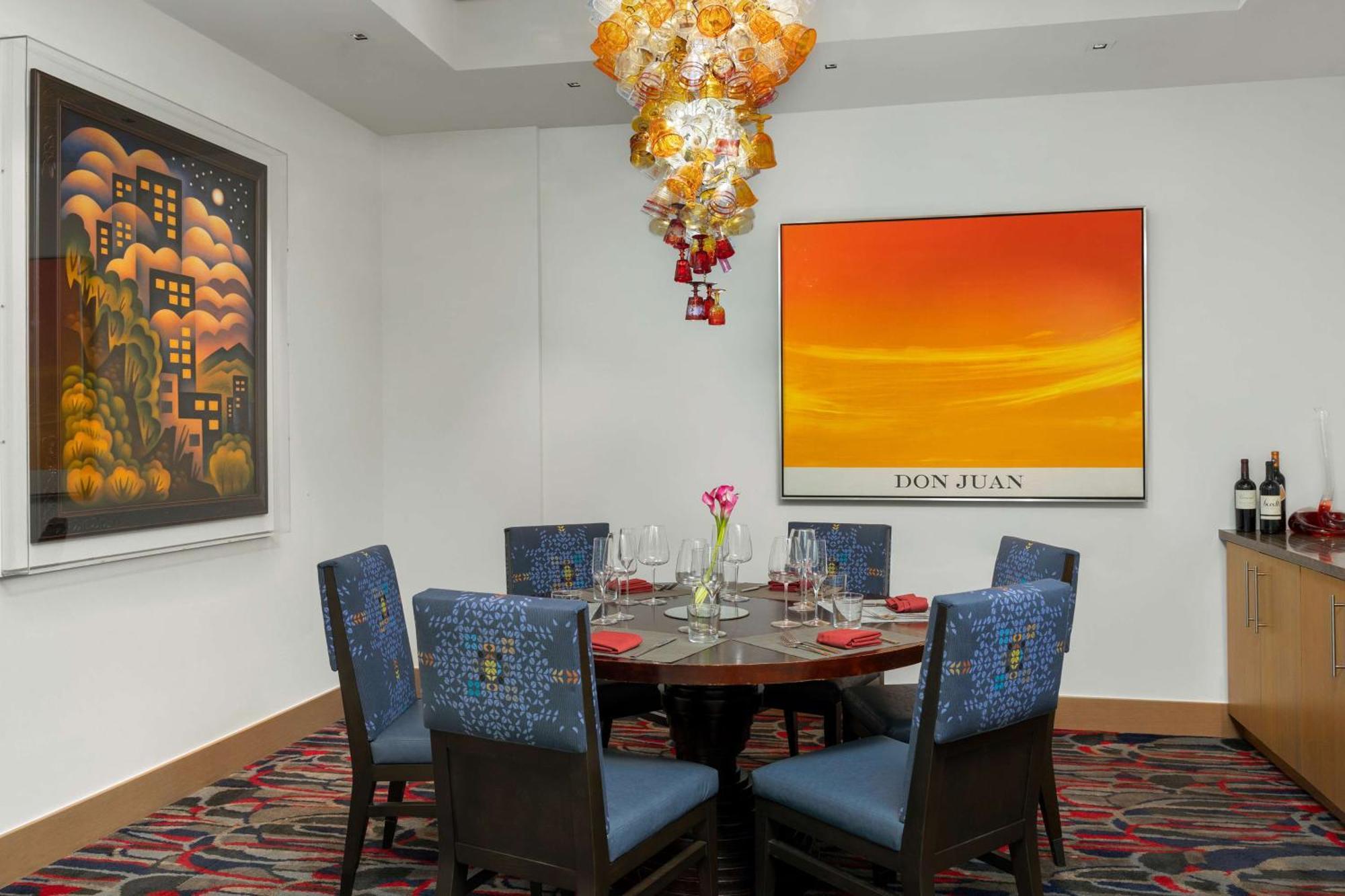 Hotel The Art Denver, Curio Collection By Hilton 4*