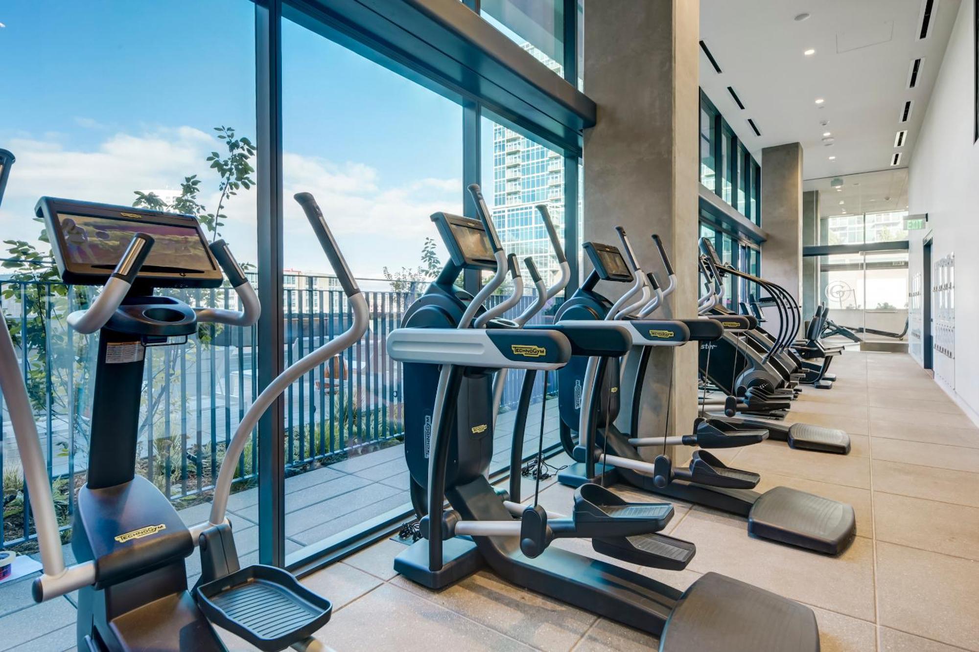 Aparthotel Mint House - Downtown Union Station 4*