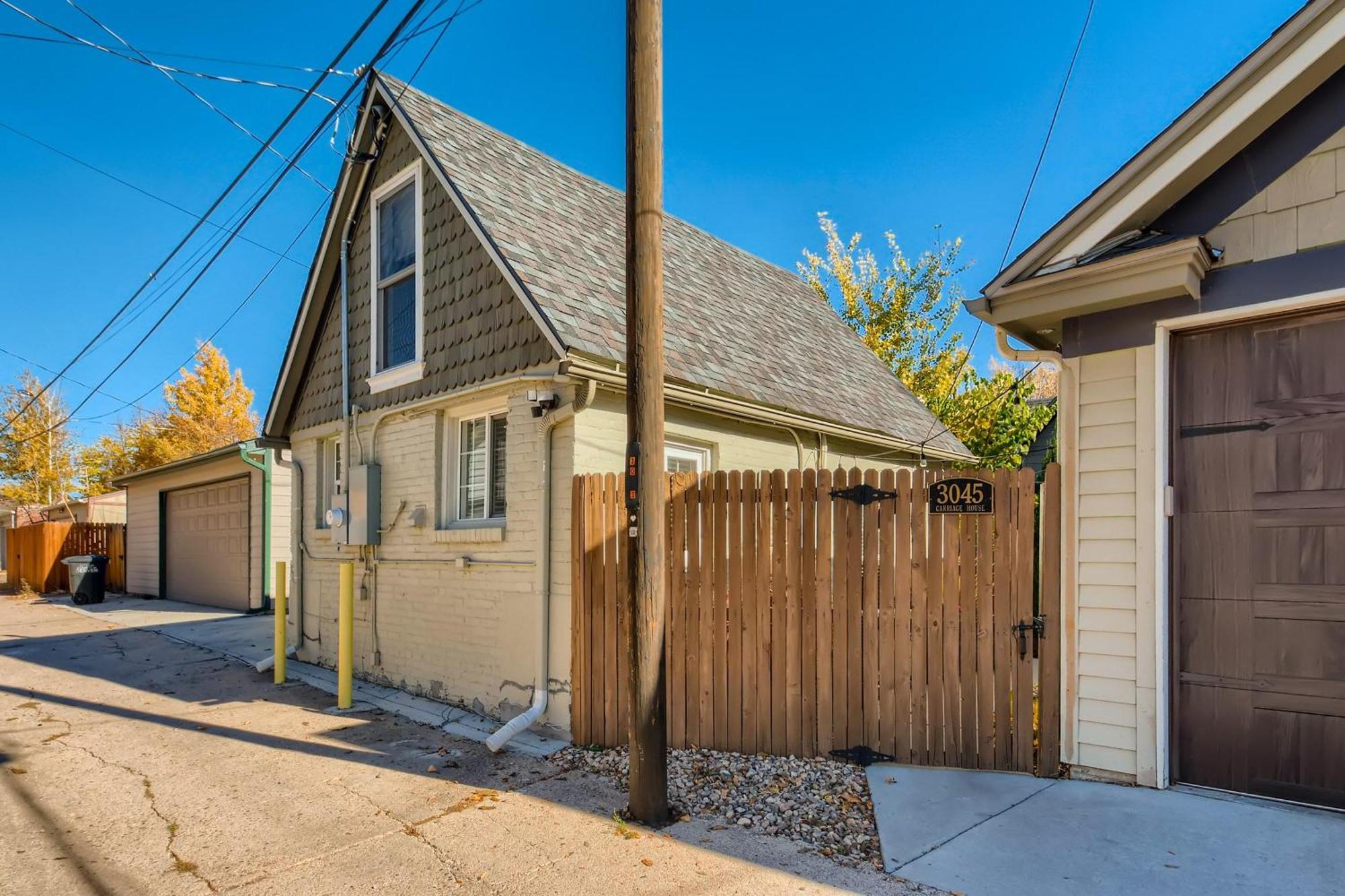 3045 Meade St Holiday home