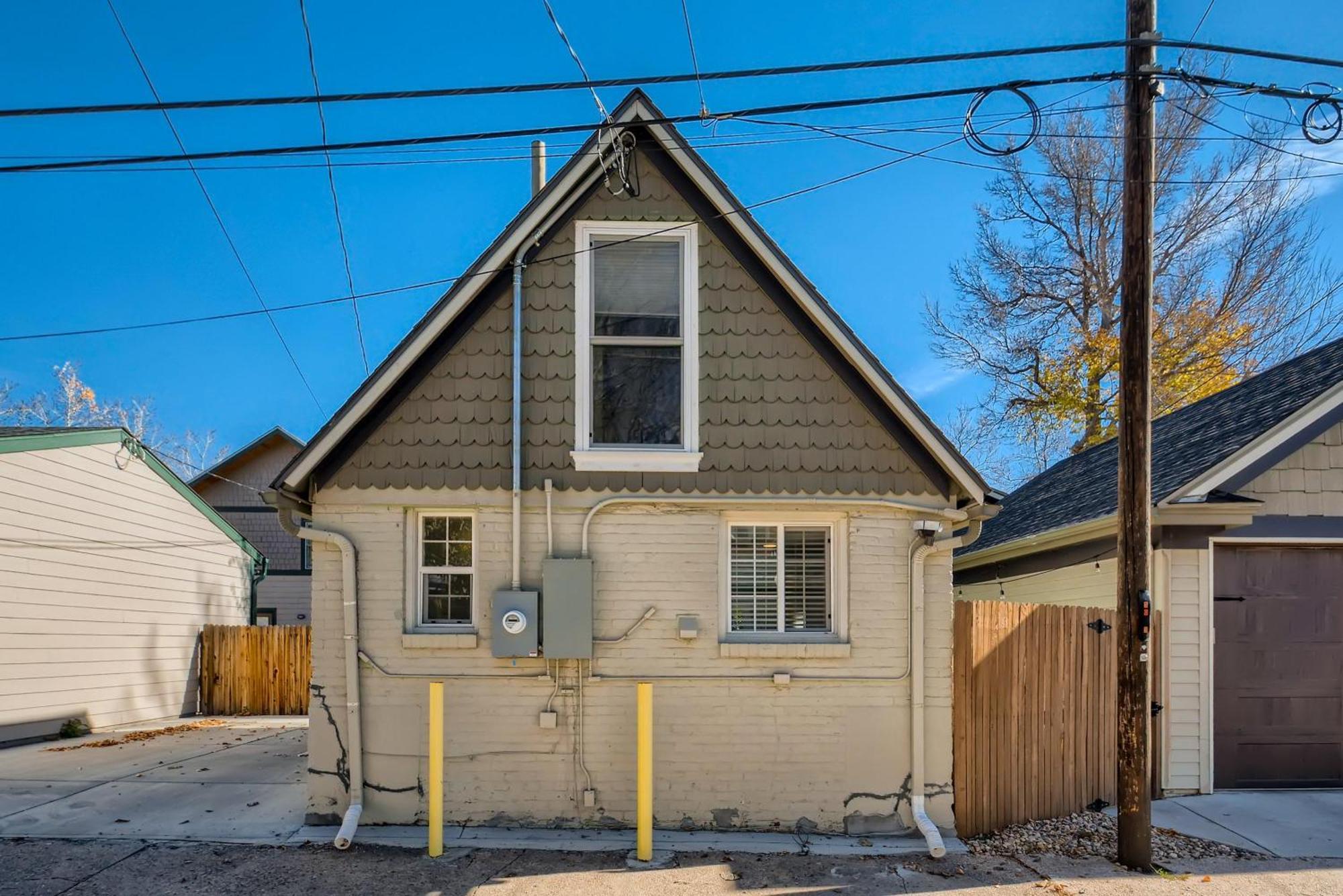 3045 Meade St * Denver