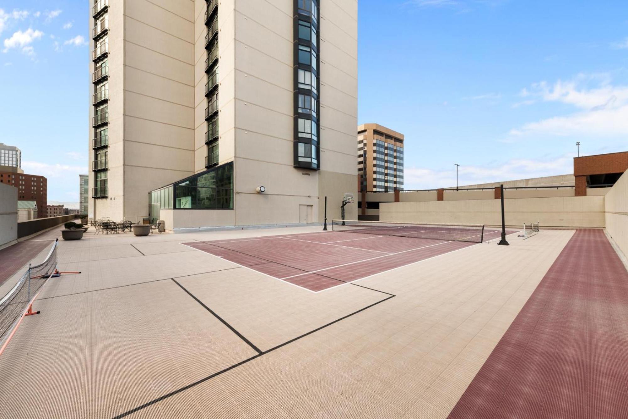 Apartment 1777 Larimer St #903