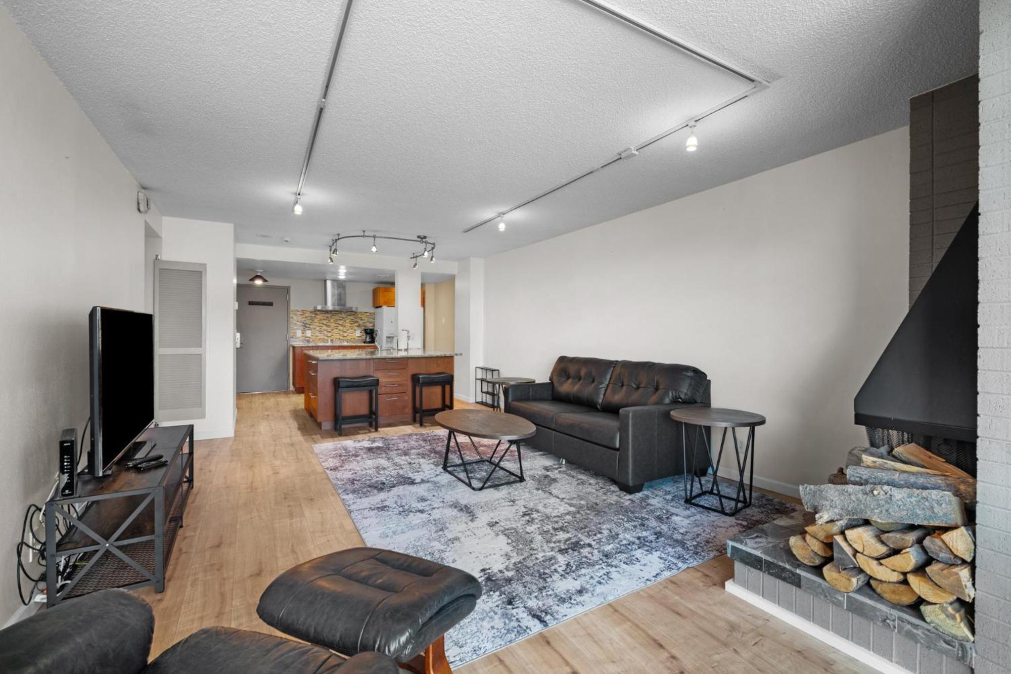 Apartment 1777 Larimer St #903
