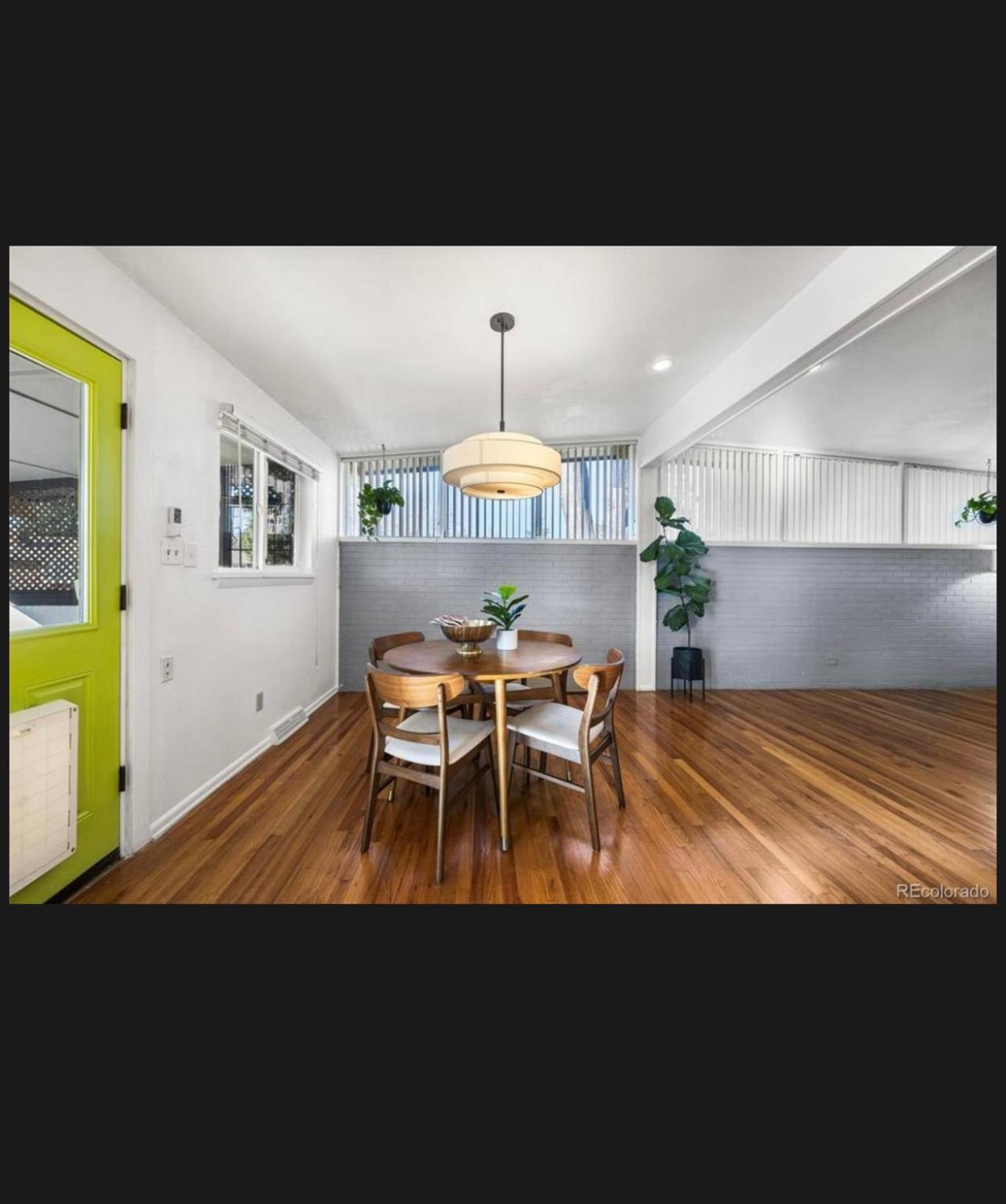 4 Bedroom 5 Beds Family House Villa