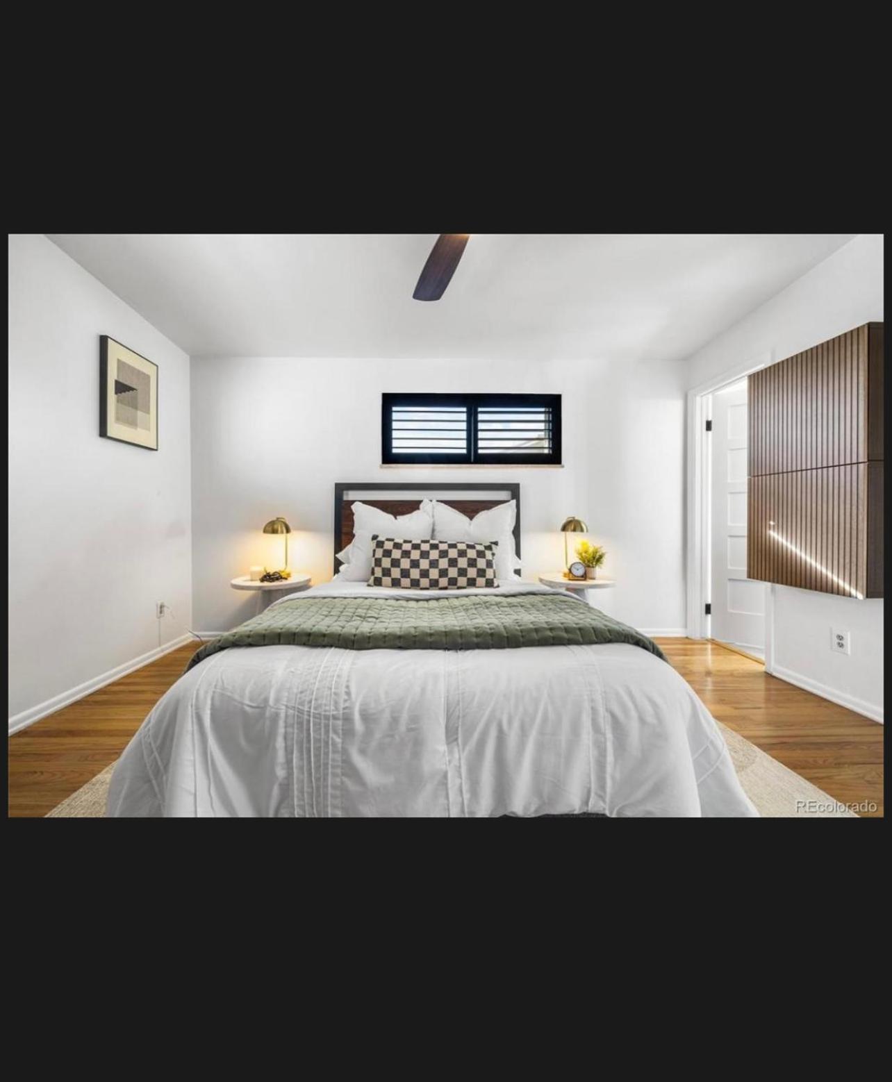 4 Bedroom 5 Beds Family House Villa *