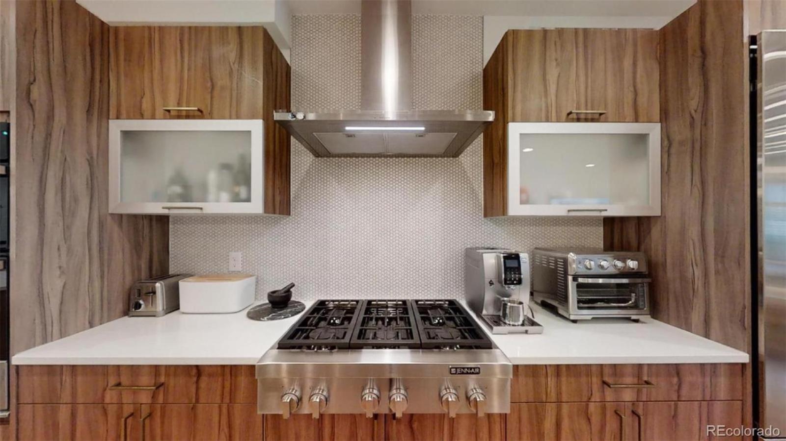 Luxurious, Modern Townhome 5 Minute Walk From Cherry Creek North Holiday home Denver