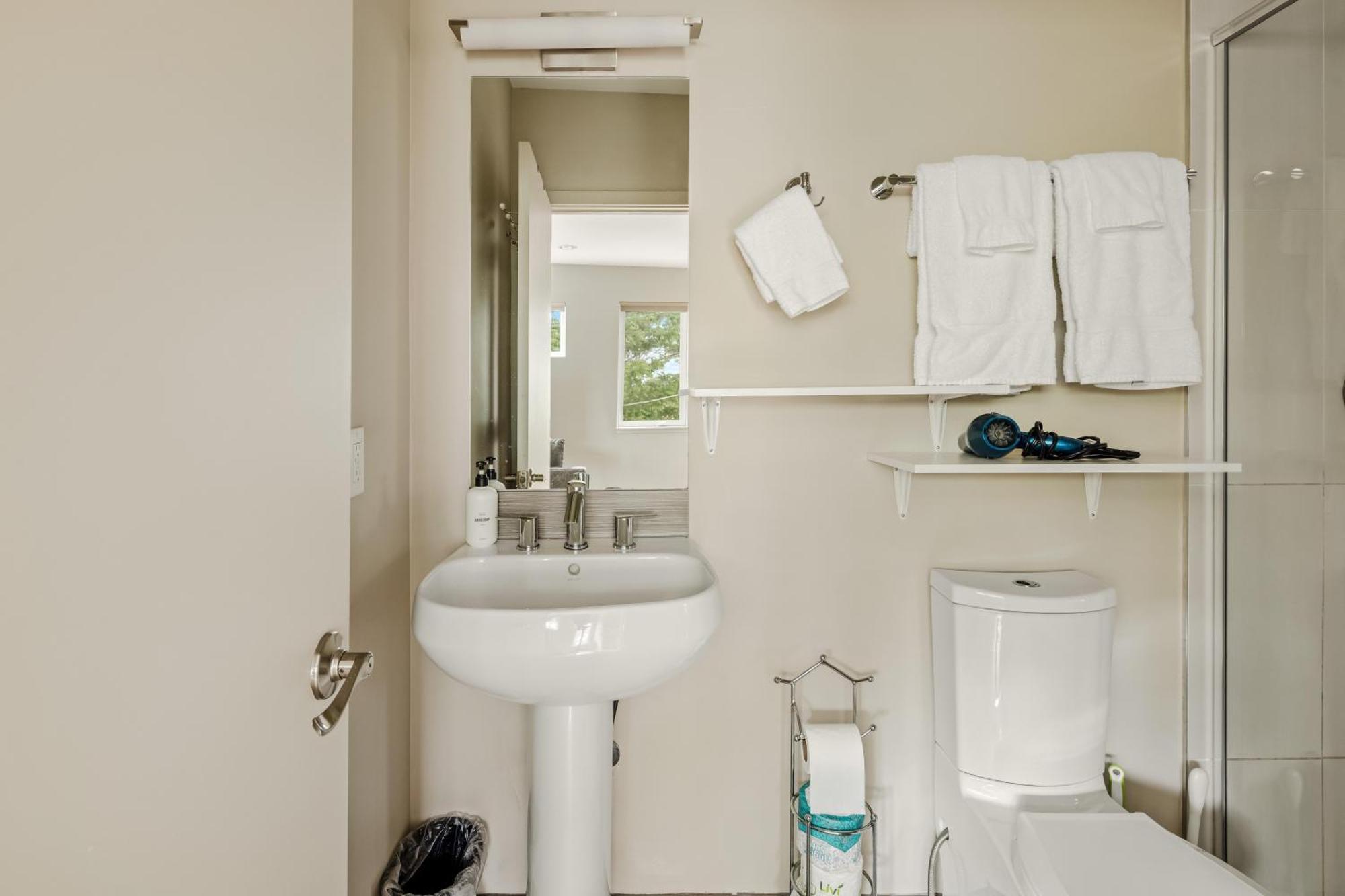 Villa Stunning - Walk Everywhere! Sleeps 6! Denver