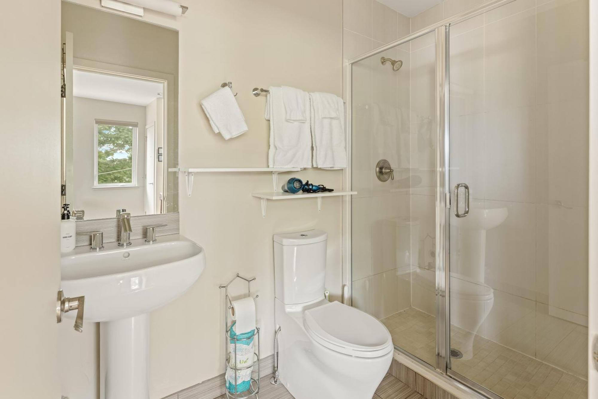 Villa Stunning - Walk Everywhere! Sleeps 6! Denver