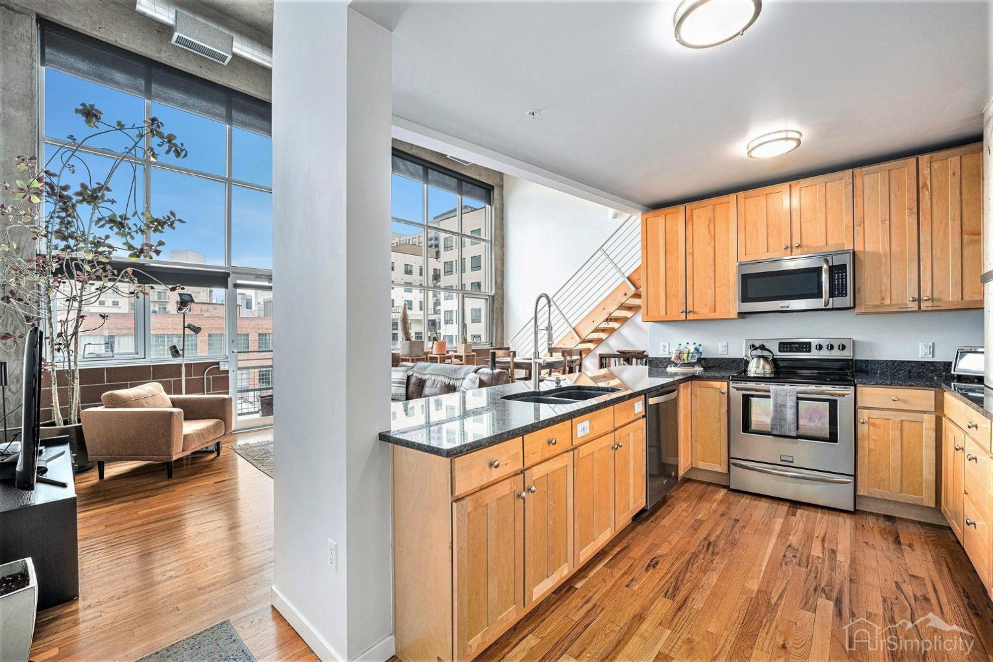 Hotel Downtown Upscale Loft Denver