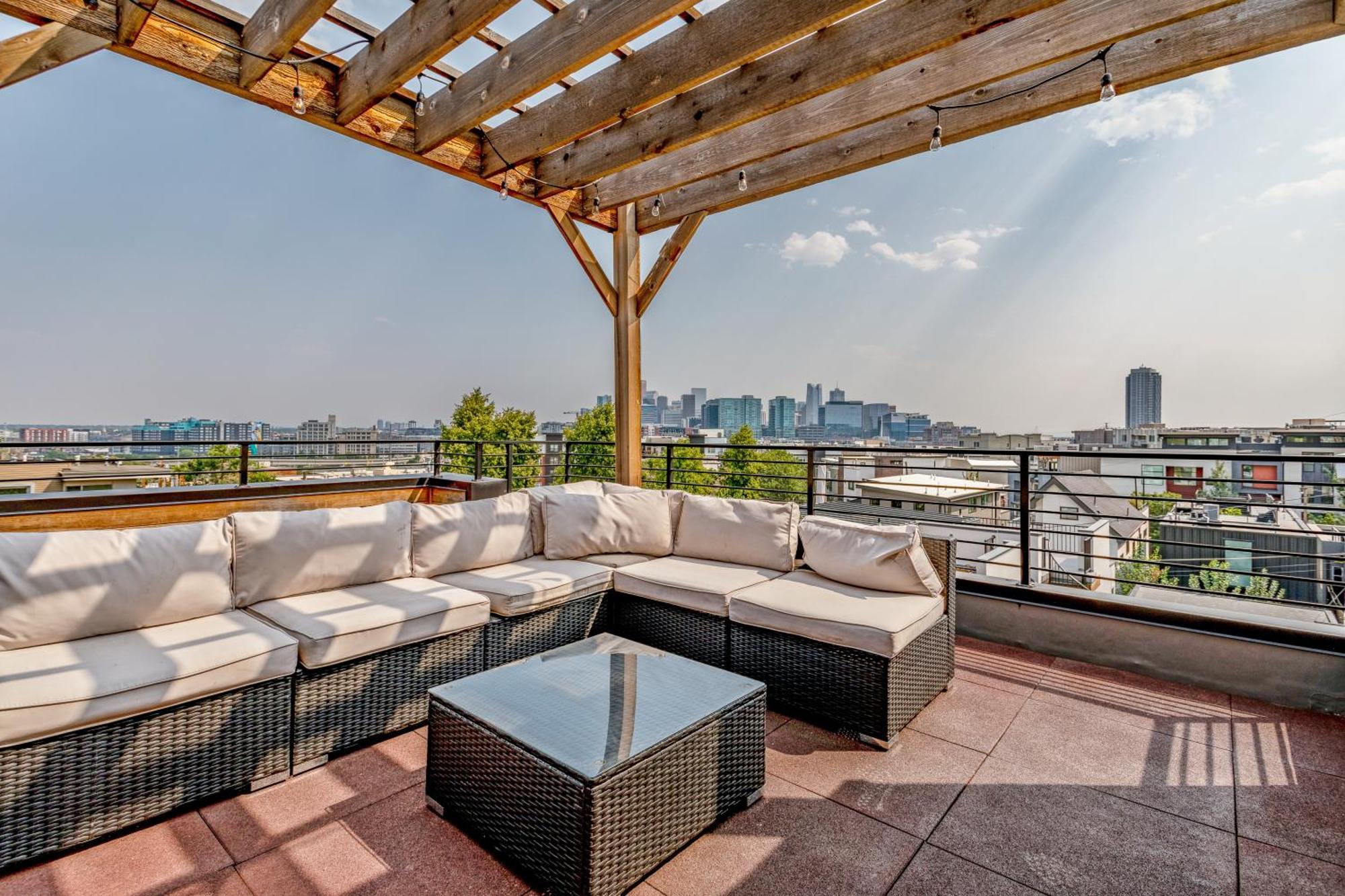 Luxury 5-bedroom In Lohi Denver