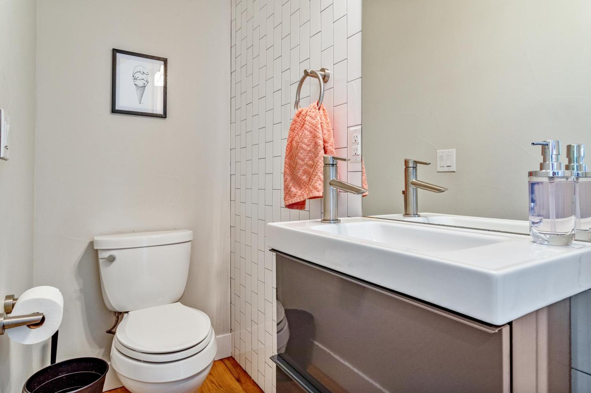 Luxury 5-bedroom In Lohi Villa *