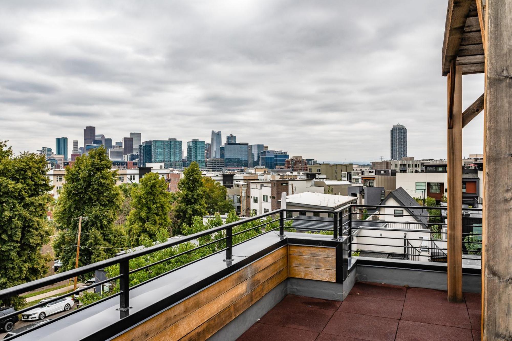 Villa Luxury 5-bedroom In Lohi Denver