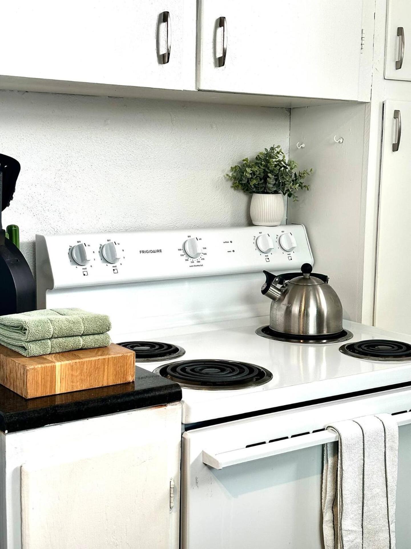 Holiday home 1920s Inspired Stay-coffee Bar- Cozy-local Denver