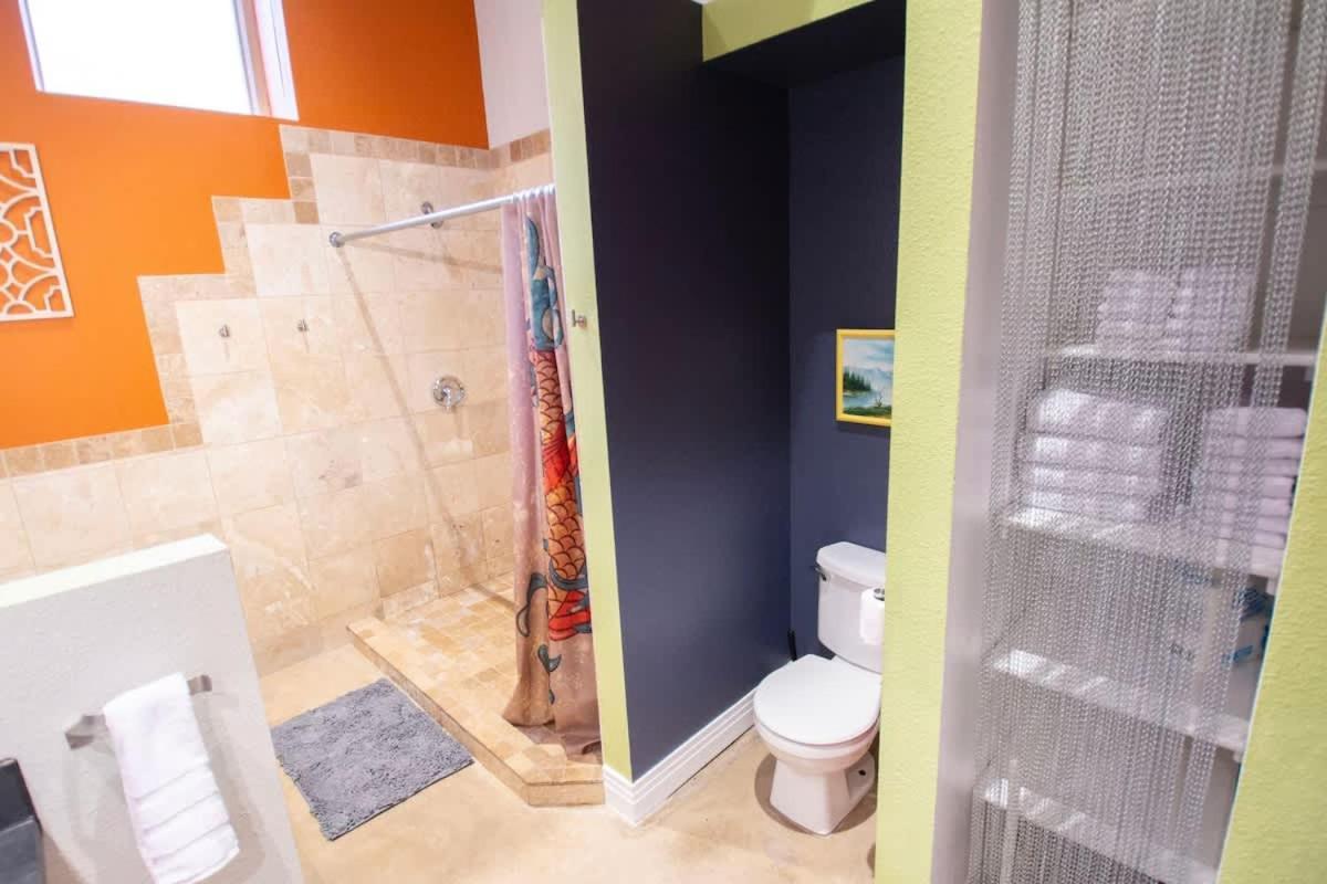 Holiday home Trendy Modern Loft In Rino Art District