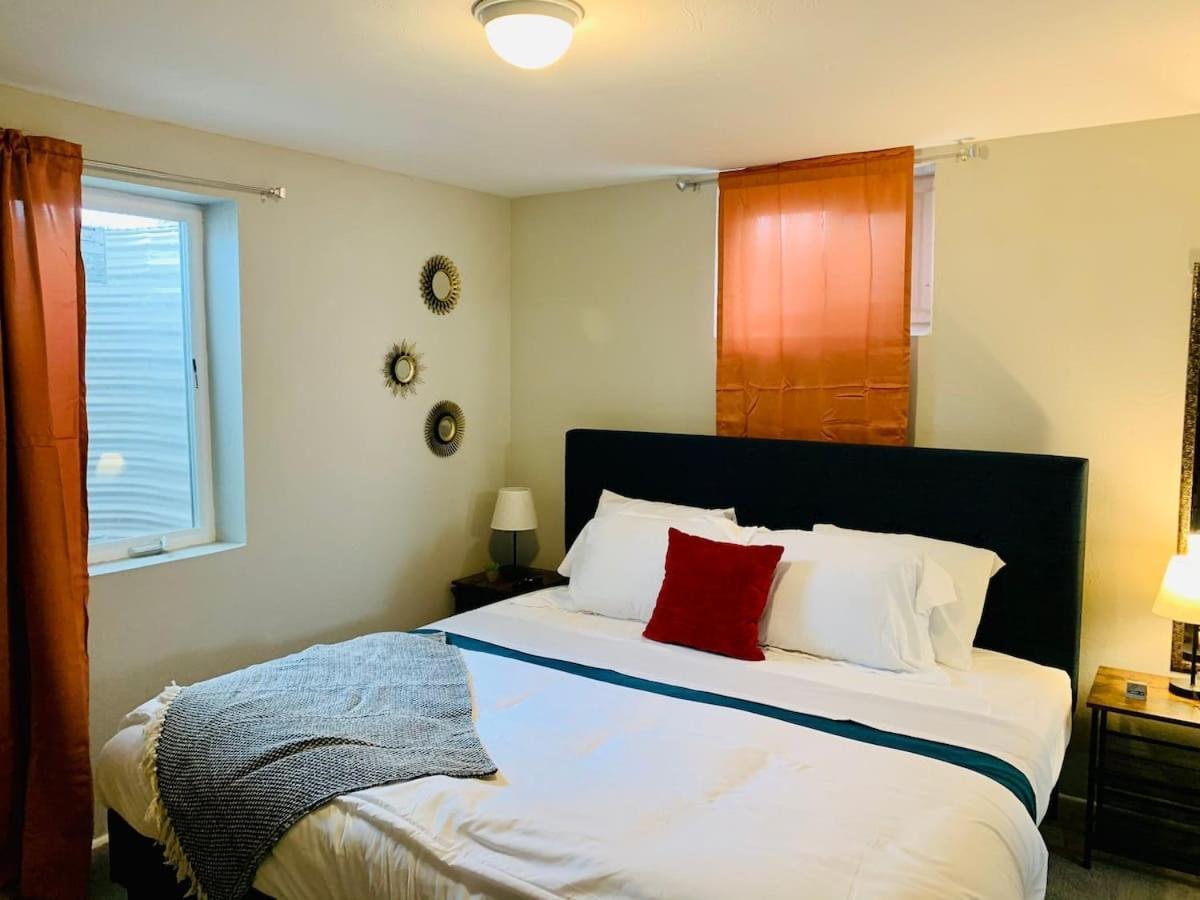 Unique Cozy Lower Unit With Two Bedrooms & Privacy * Denver