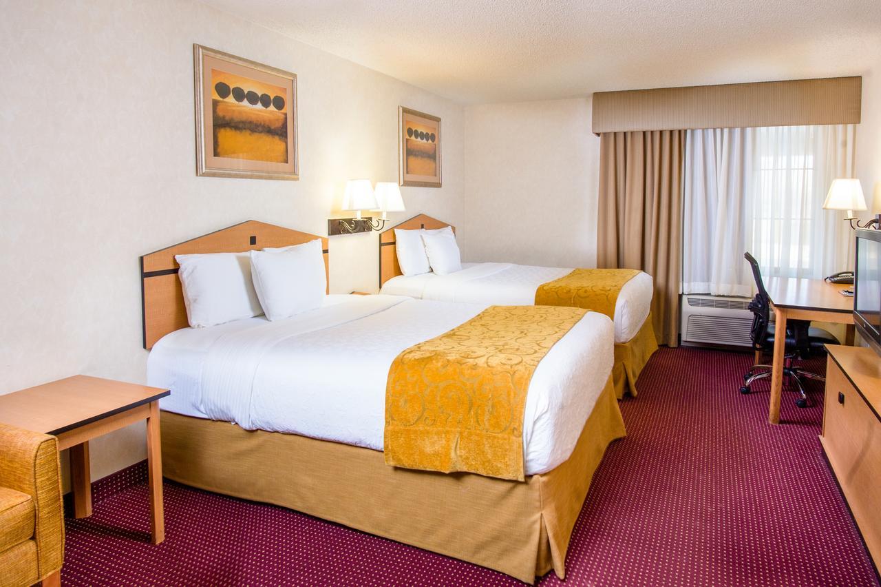 Americinn & International Airport Denver