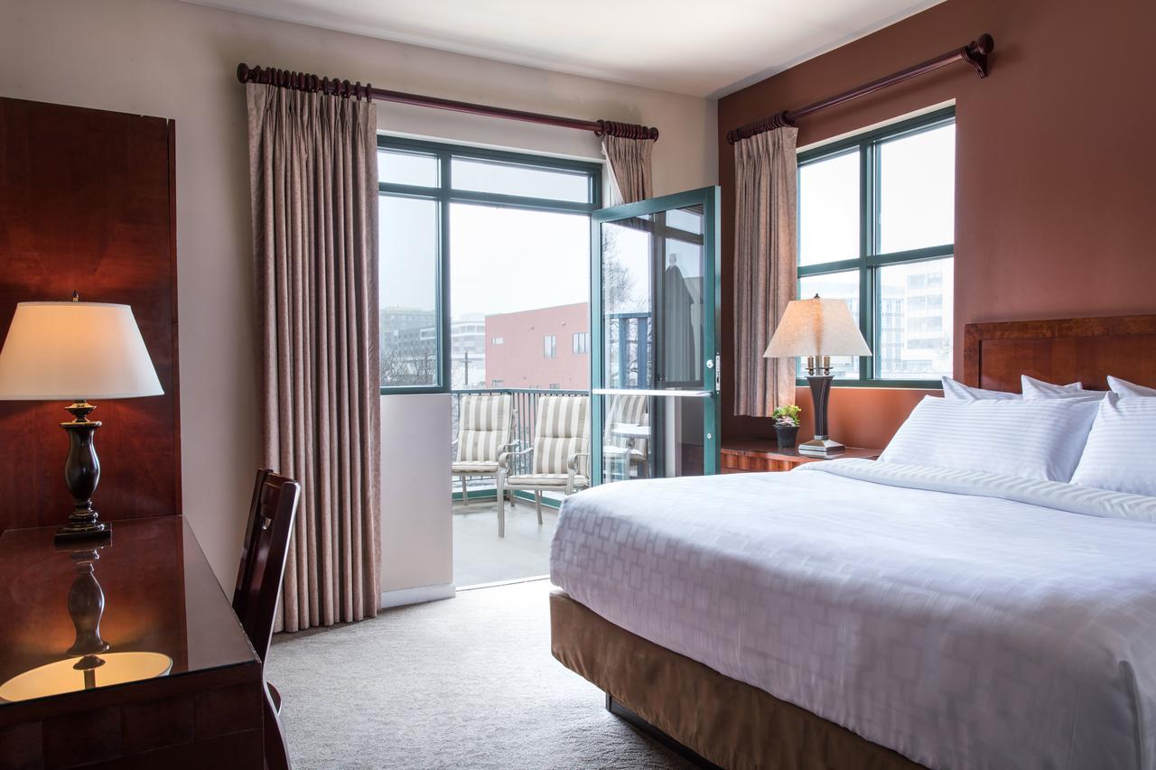 At Cherry Creek Hotel 3*