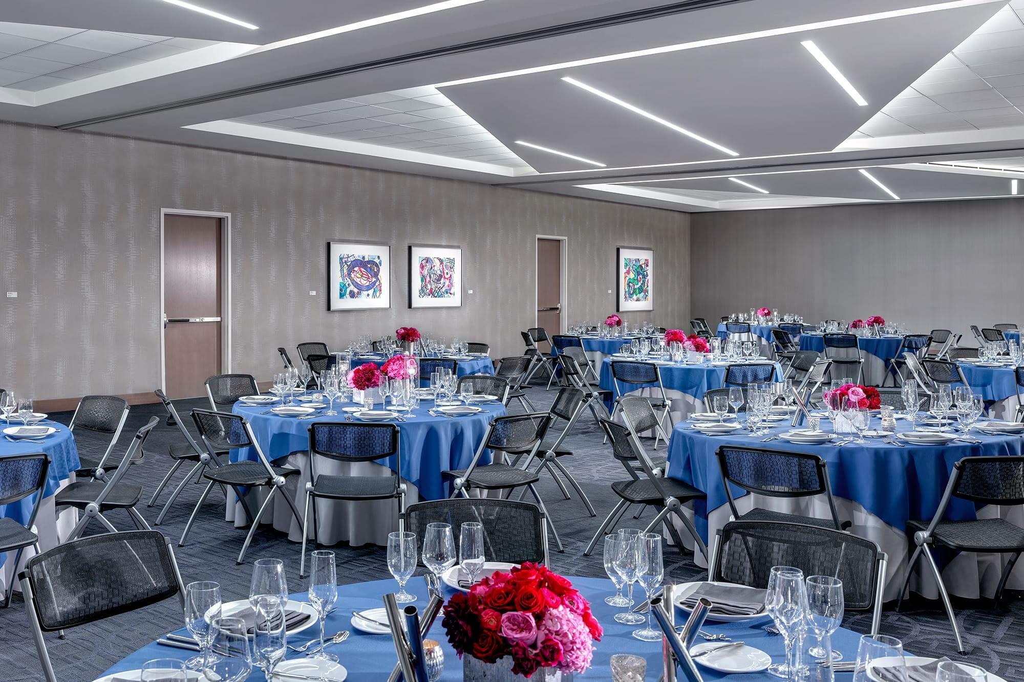 The Art Denver, Curio Collection By Hilton Hotel 4*