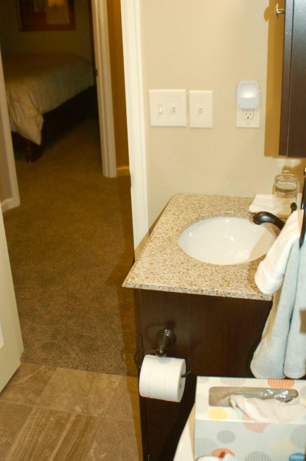 Apartment Blue Bear Den 3br 2ba & *