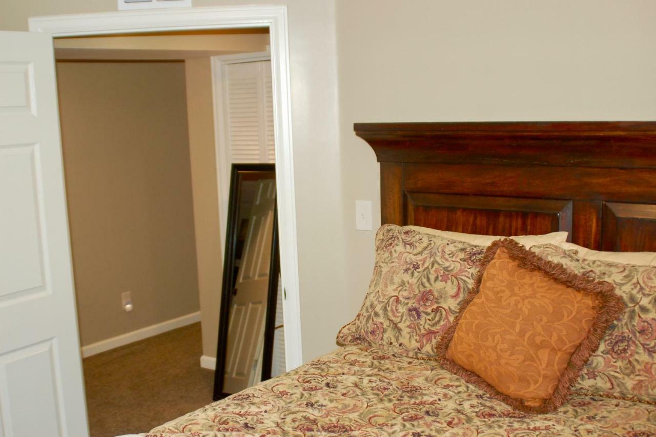 Apartment Blue Bear Den 3br 2ba & *