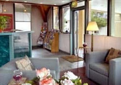 Rodeway &